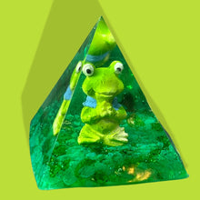 Load image into Gallery viewer, Pyramid, Triangle, Paperweight, Art, Custom
