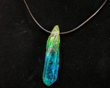 Load image into Gallery viewer, Quartz Dagger Necklace