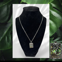Load image into Gallery viewer, Abalone Shell Necklaces
