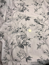 Load image into Gallery viewer, Floral Fabrics
