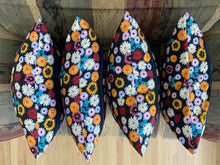 Load image into Gallery viewer, Frida Pillow Covers- 18&quot;X18&quot; Zippered Pillow Cover

