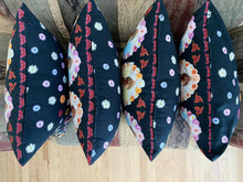 Load image into Gallery viewer, Frida Pillow Covers- 18&quot;X18&quot; Zippered Pillow Cover
