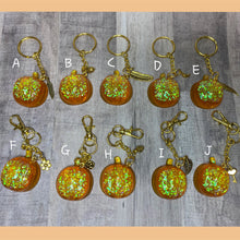 Load image into Gallery viewer, Pumpkin Keychain
