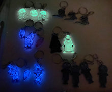 Load image into Gallery viewer, Nightmare Before Christmas Inspired Keychains
