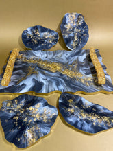 Load image into Gallery viewer, Marble Styled Medium Tray &amp; Coasters Resin, Resin Tray, Tray and Coaster, Handled Tray and Coasters, Marble Coasters
