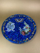 Load image into Gallery viewer, Blue Glitter Flower &amp; Butterfly Beveled Resin Tray
