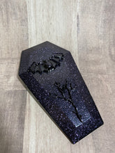 Load image into Gallery viewer, Brooches
