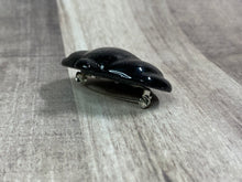 Load image into Gallery viewer, Brooches
