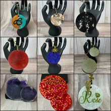 Load image into Gallery viewer, Round Keychain - Customizable
